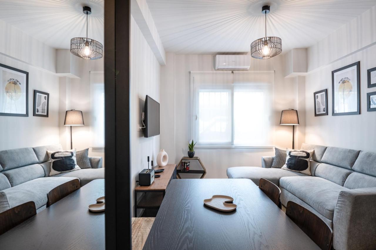 Apt Seventeen_2-Bedroom Flat_Athens Citycentre Bagian luar foto