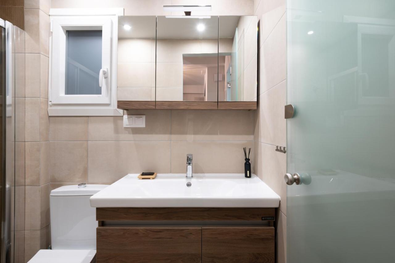 Apt Seventeen_2-Bedroom Flat_Athens Citycentre Bagian luar foto
